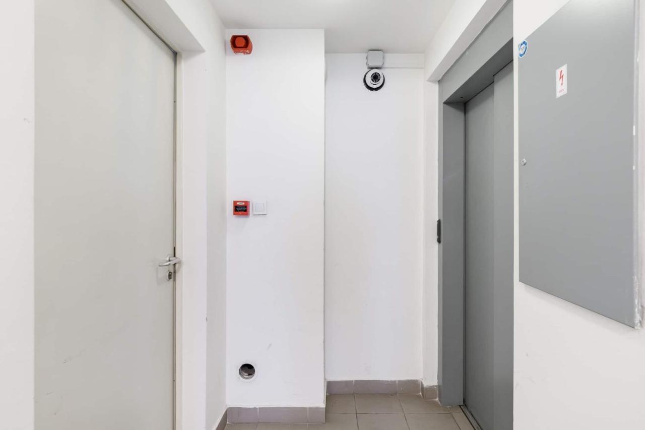 Sunny And Central Penthouse With Private Garage ブダペスト エクステリア 写真